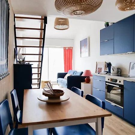 Renove Avec Gout Et Idealement Situe A Deux Pas Du Remblai Daire