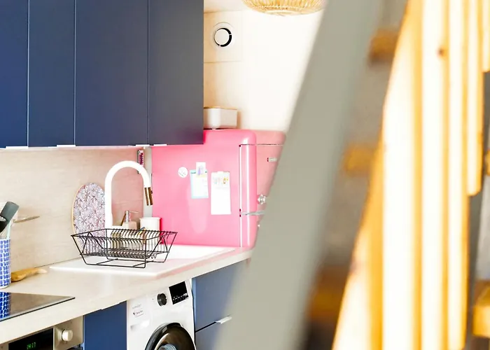 Renove Avec Gout Et Idealement Situe A Deux Pas Du Remblai 公寓