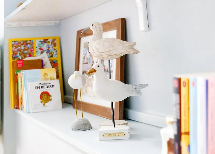 Renove Avec Gout Et Idealement Situe A Deux Pas Du Remblai